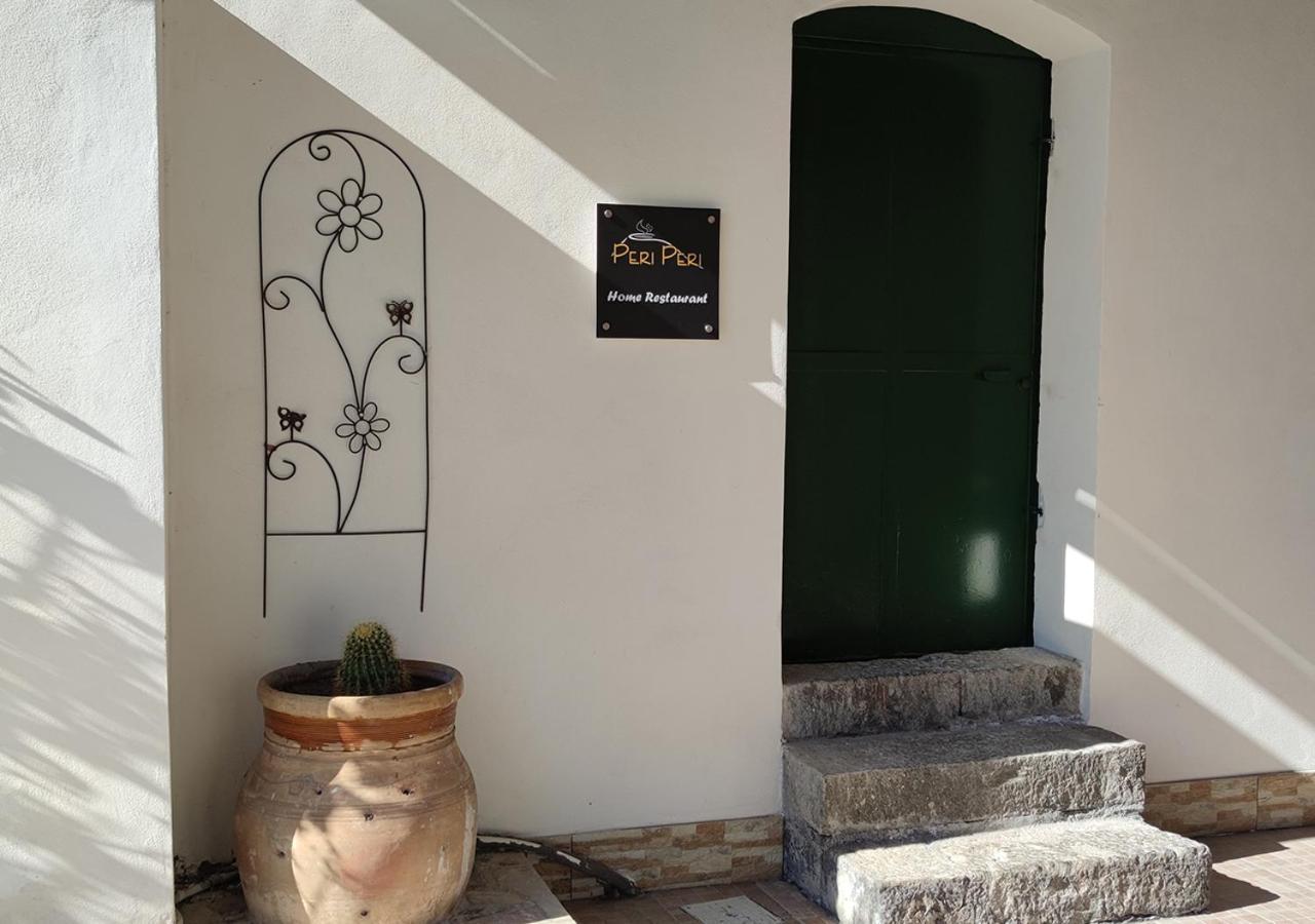 Peri Peri Guest House ماسكالي المظهر الخارجي الصورة